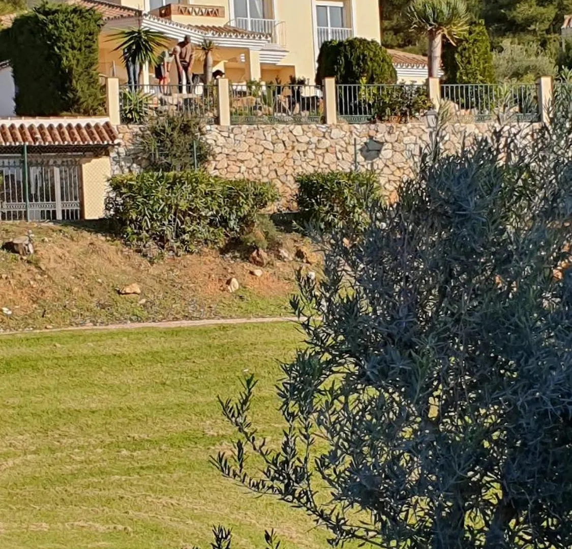 Villa With Pool And Boule Right On Alhaurin Golf Μάλαγα Ισπανία