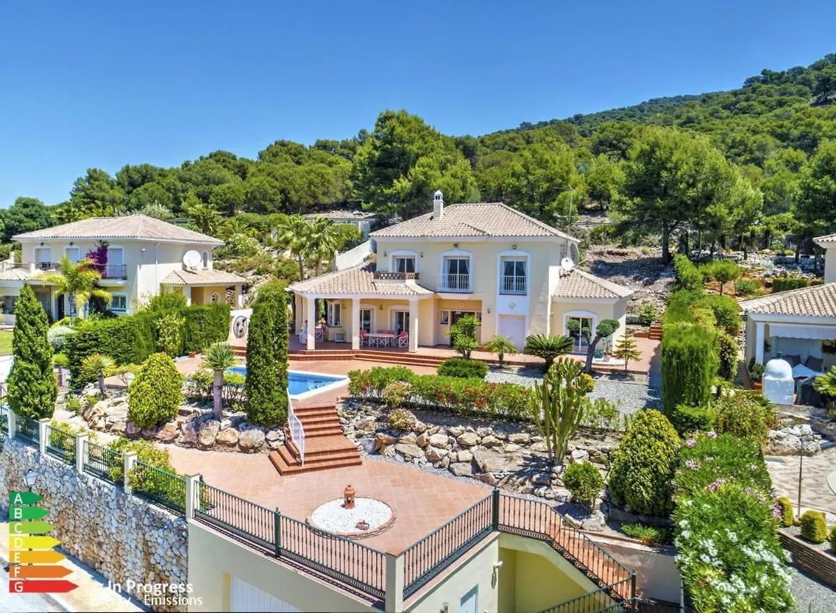 Villa With Pool And Boule Right On Alhaurin Golf Μάλαγα